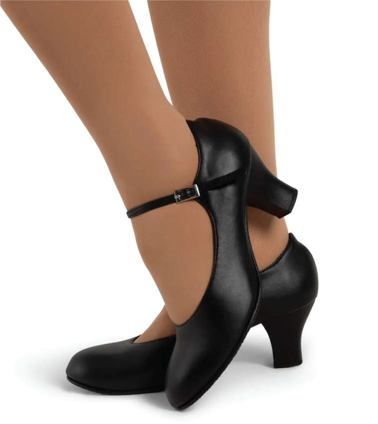 Cast Studio Mia 2" Character Shoe
